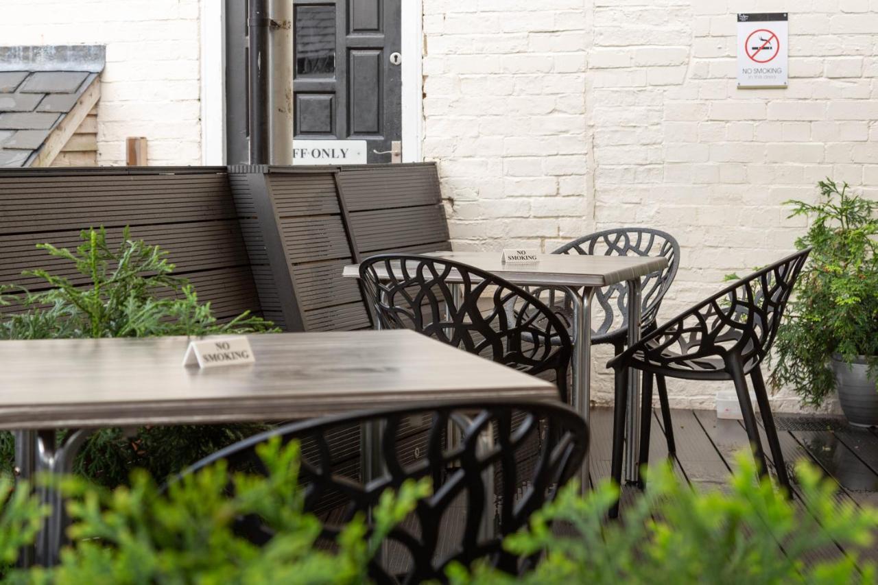Hotel Advocate Arms Market Rasen Esterno foto