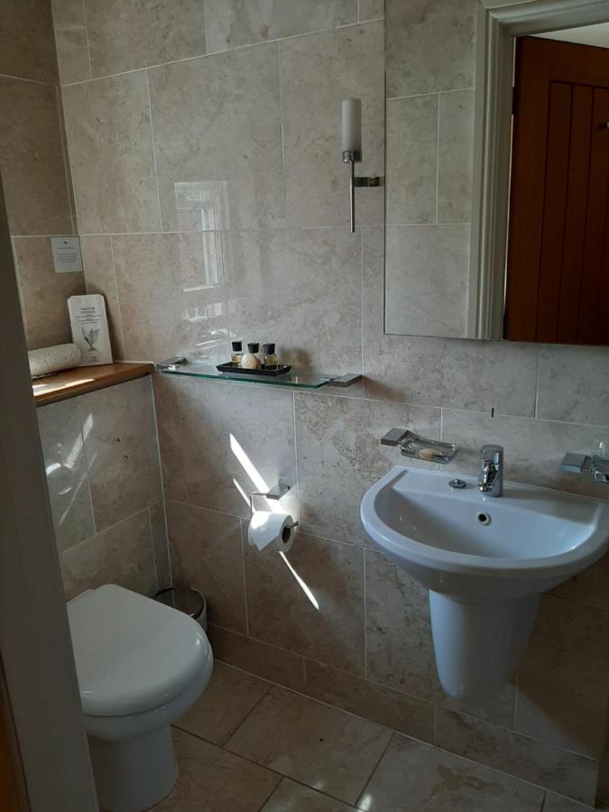 Hotel Advocate Arms Market Rasen Esterno foto